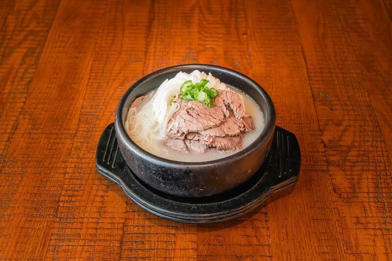 설렁탕 Ox bone soup